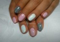 /album/manikyur/interesnyj-manikyur-na-korotkie-nogti-jpg/